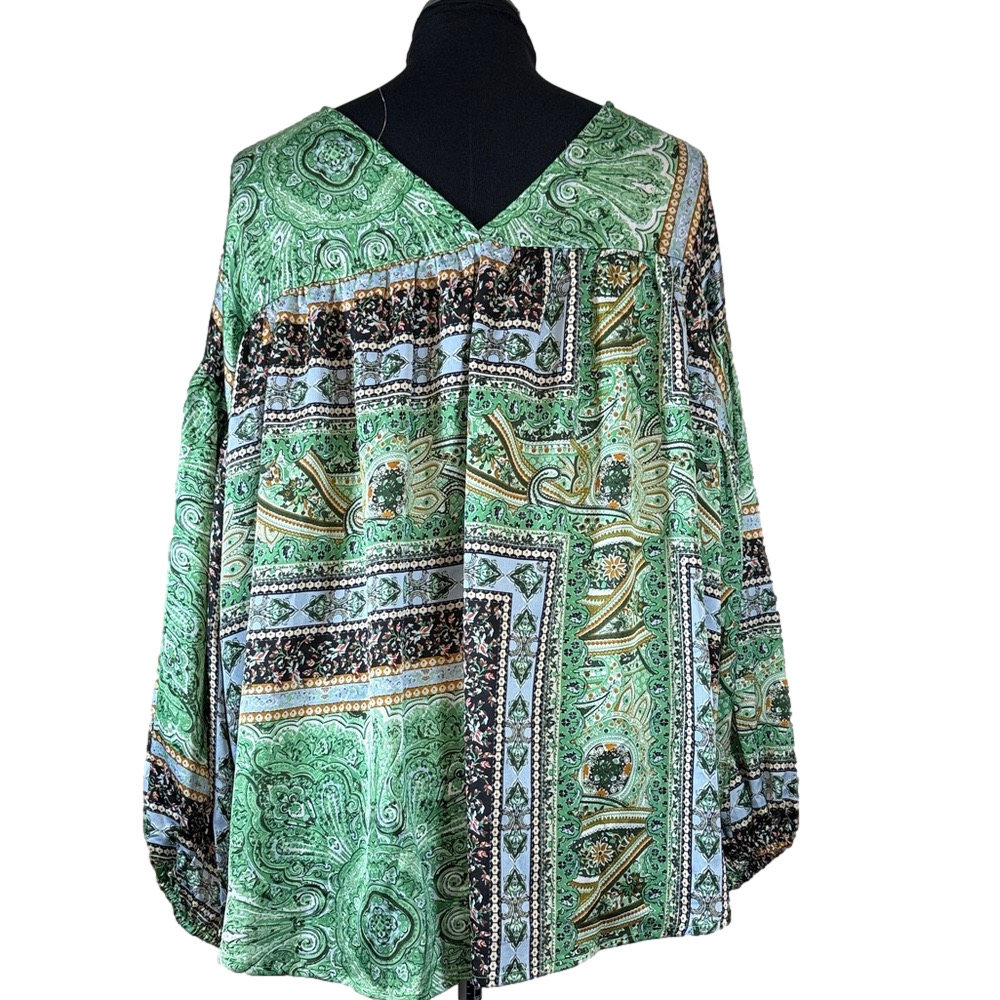 Chic Soul Green Paisley Balloon Sleeves Flowy Blouse SKU1473 - Picture 9 of 12